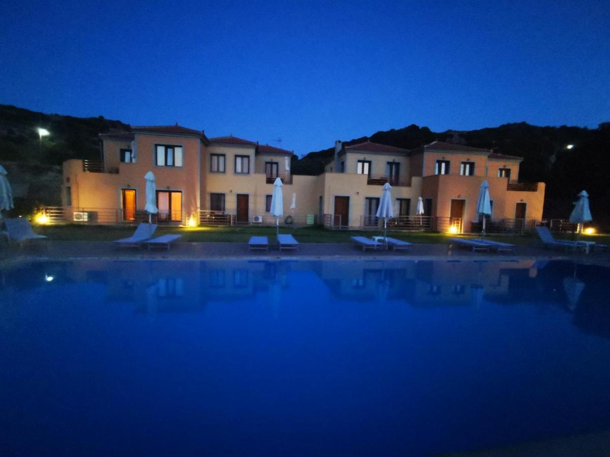 Molivos Sunset Apartments Mythimna Exterior photo