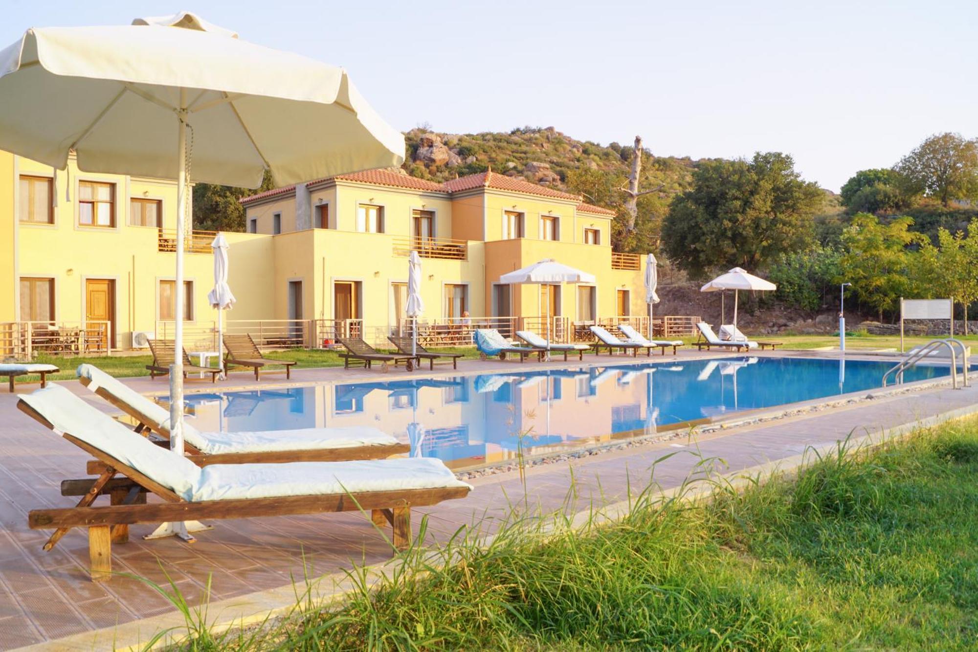Molivos Sunset Apartments Mythimna Exterior photo